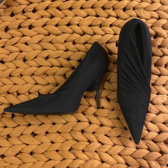 Authentic balenciaga knife heels - Picture 2 of 6